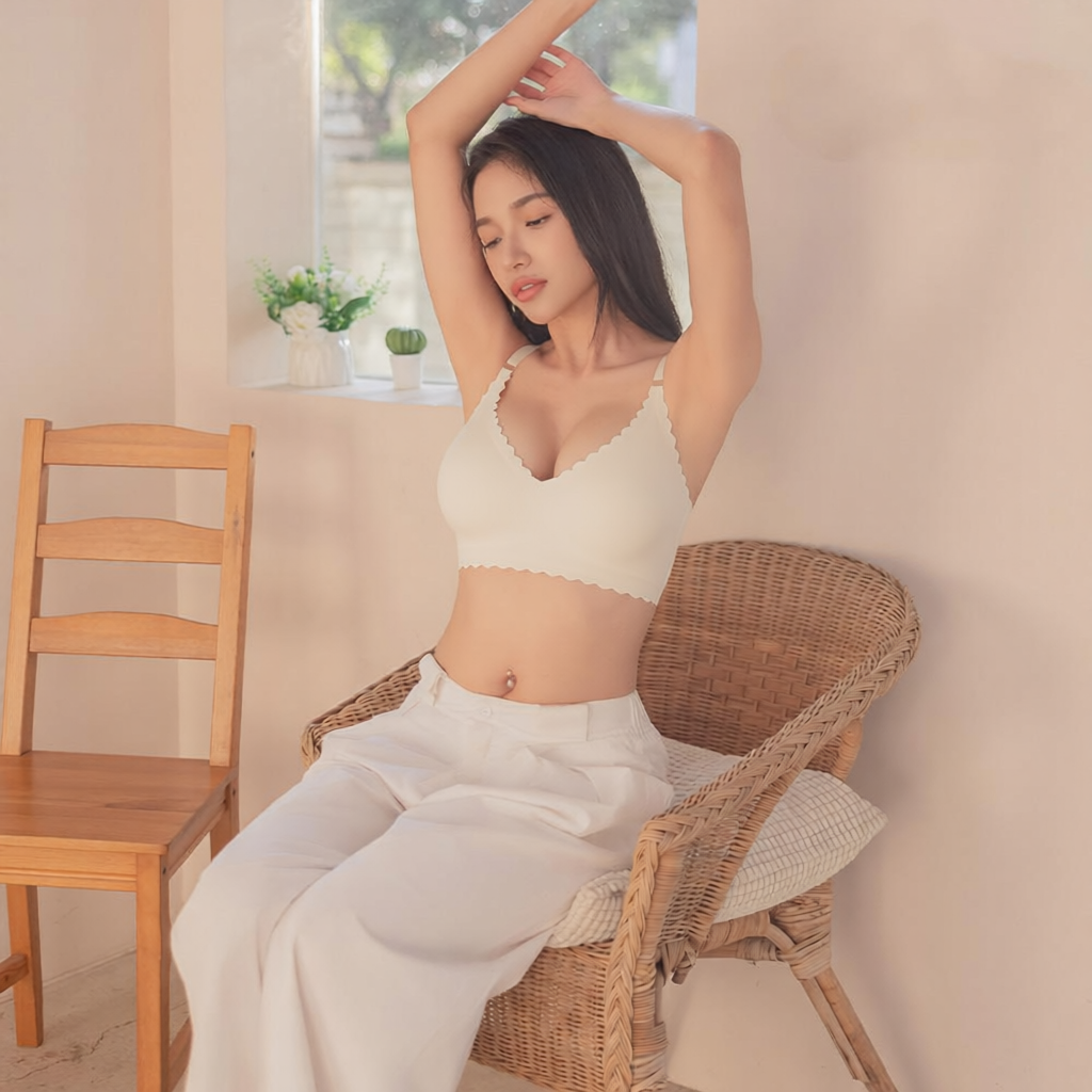 扇形下擺無鋼圈聚攏文胸