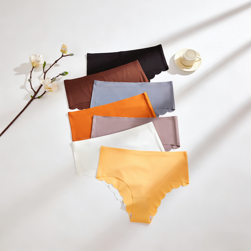 Scalloped Hem Ultra-Fine Microfiber Seamless Panties