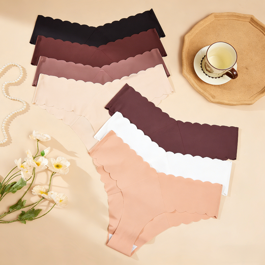 Scalloped Ultra-Fine Microfiber Seamless Panties